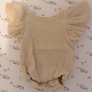 Oat Baby Bodysuit